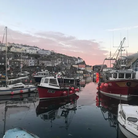 Coastguard Cornwall - Sea & Harbour Views * Mevagissey